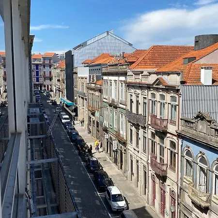 Apartment - Downtown With Ac And Parking *